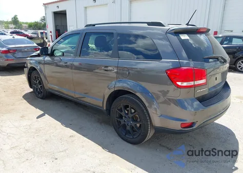 2015 Dodge Journey Sxt z USA, uszkodzony, nr VIN 3C4PDCBB6FT639532